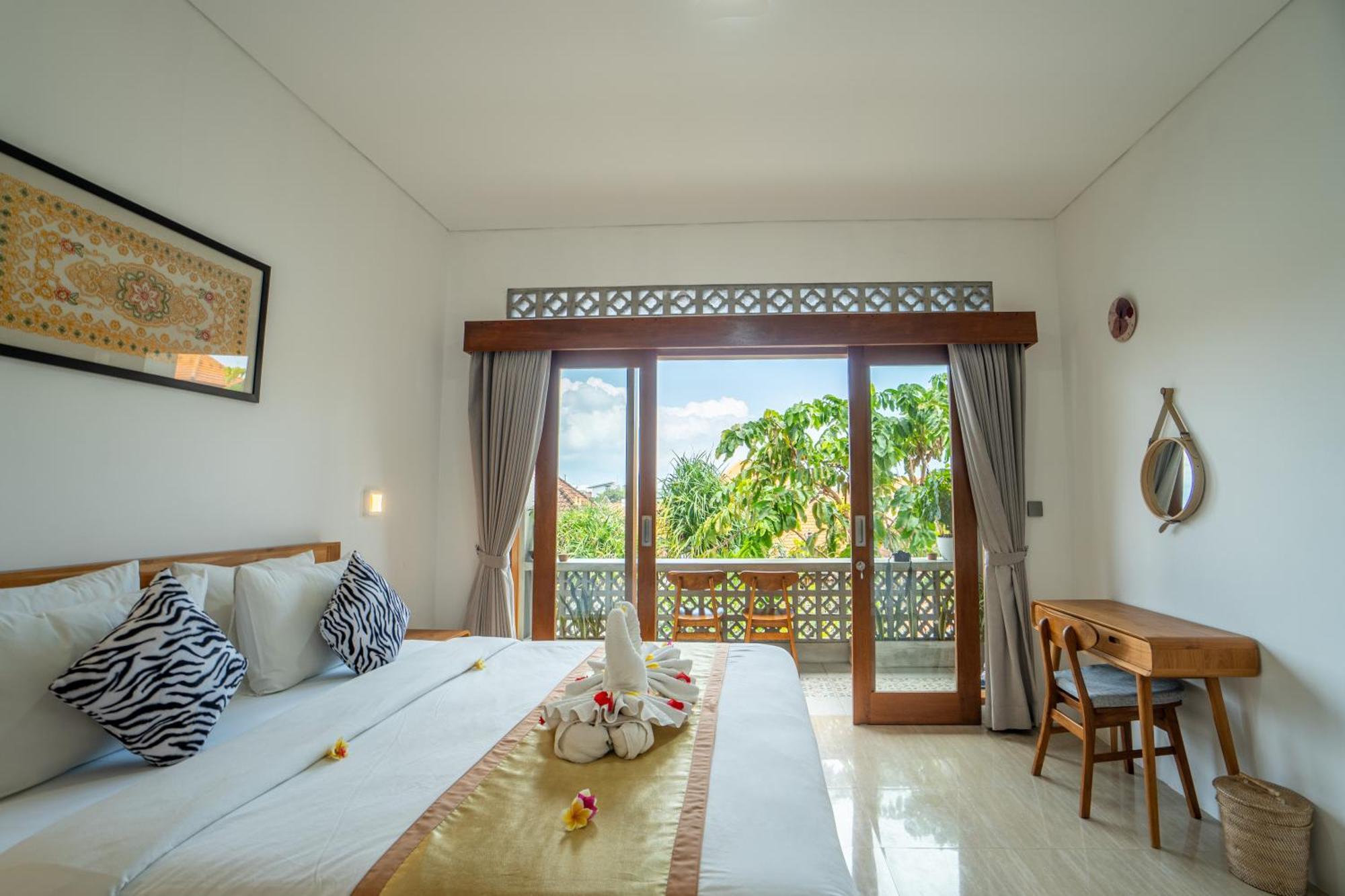 The Breeze Stay And Surf Canggu Exterior foto